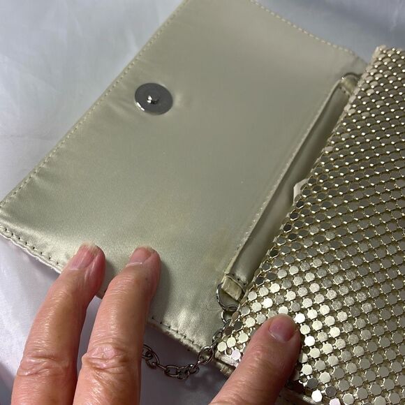 NWT Gunne Sax Jessica McClintock silver chainmail crossbody bag. - Picture 3 of 10